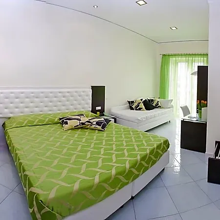 Flats Hotel