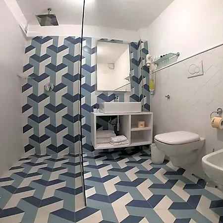 Hotel Flats